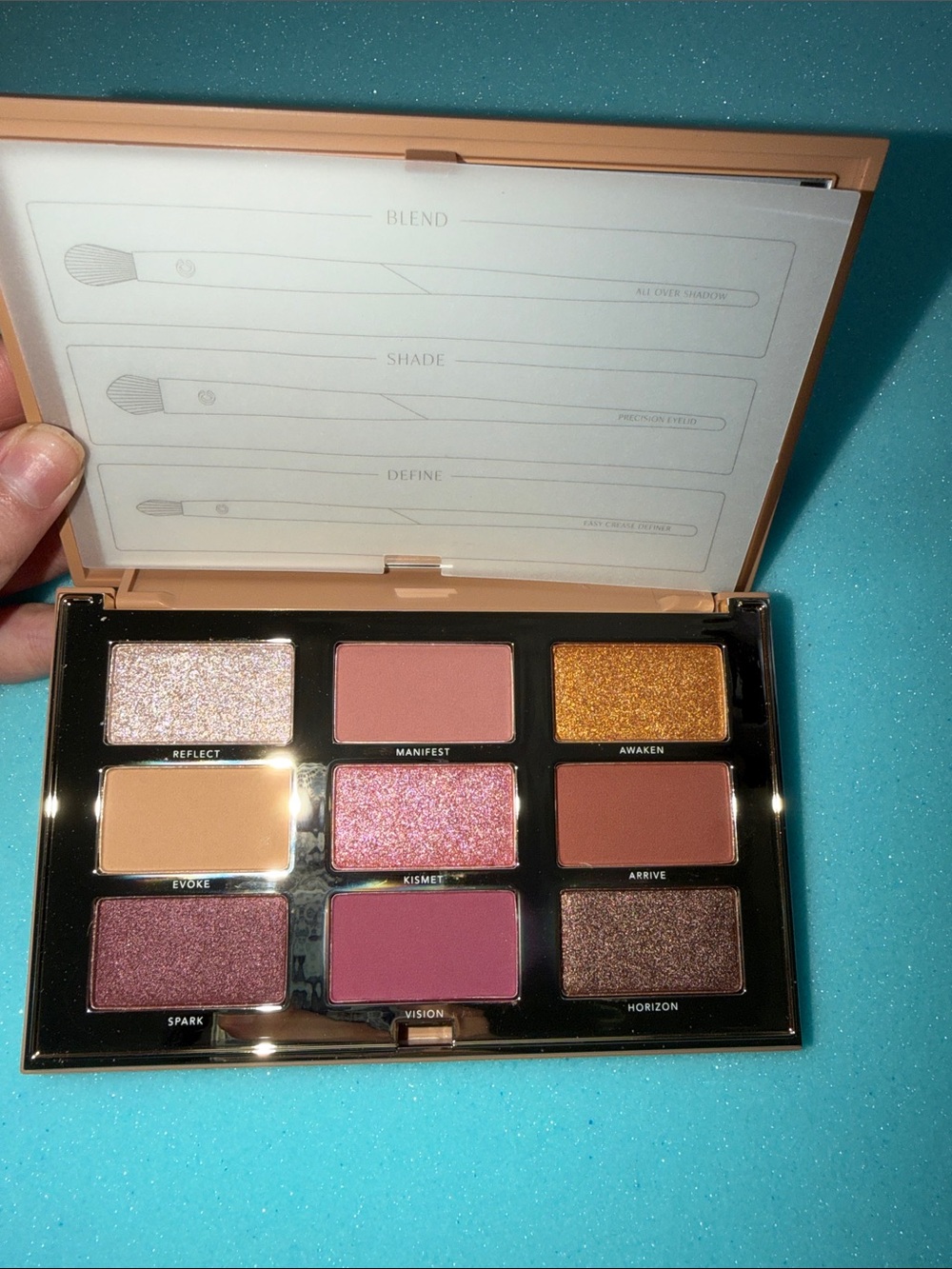 Neutral & Pink Nine-Shade Eyeshadow Palette - Rose, Gold & Brown Tones